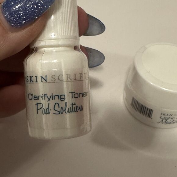 Skin Script Samples Travel Clarifying toner Pad Light Aloe Moisturizer - Picture 2 of 3